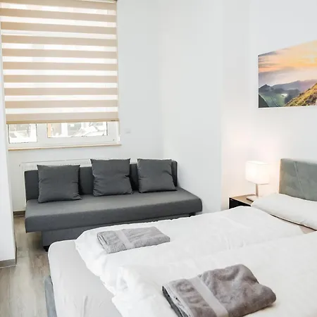 Cozy 2 Apartment *